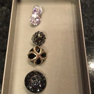 St. John buttons set of 5 with Swarovski crystals